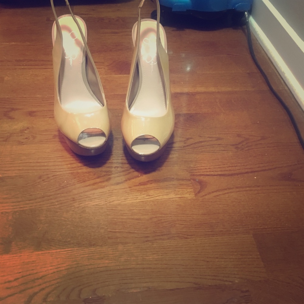Jessica Simpson Caramel Platform Heels